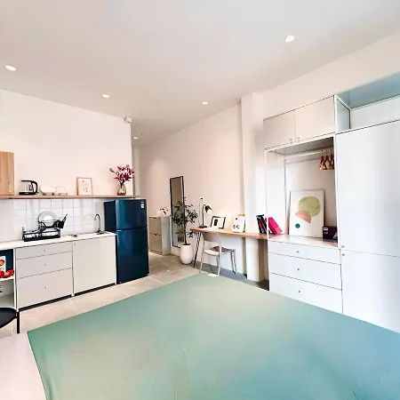 Perfect Location, City Center
